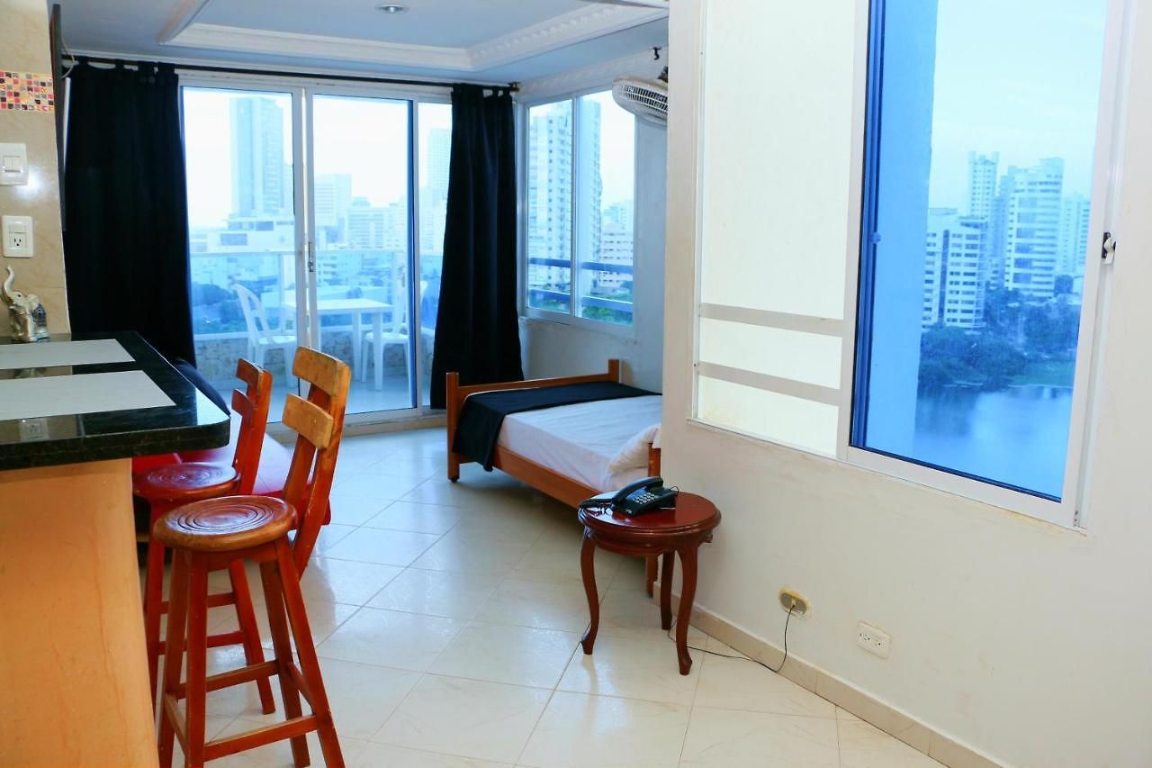 Apartment 1c11 Near The Sea With Pool